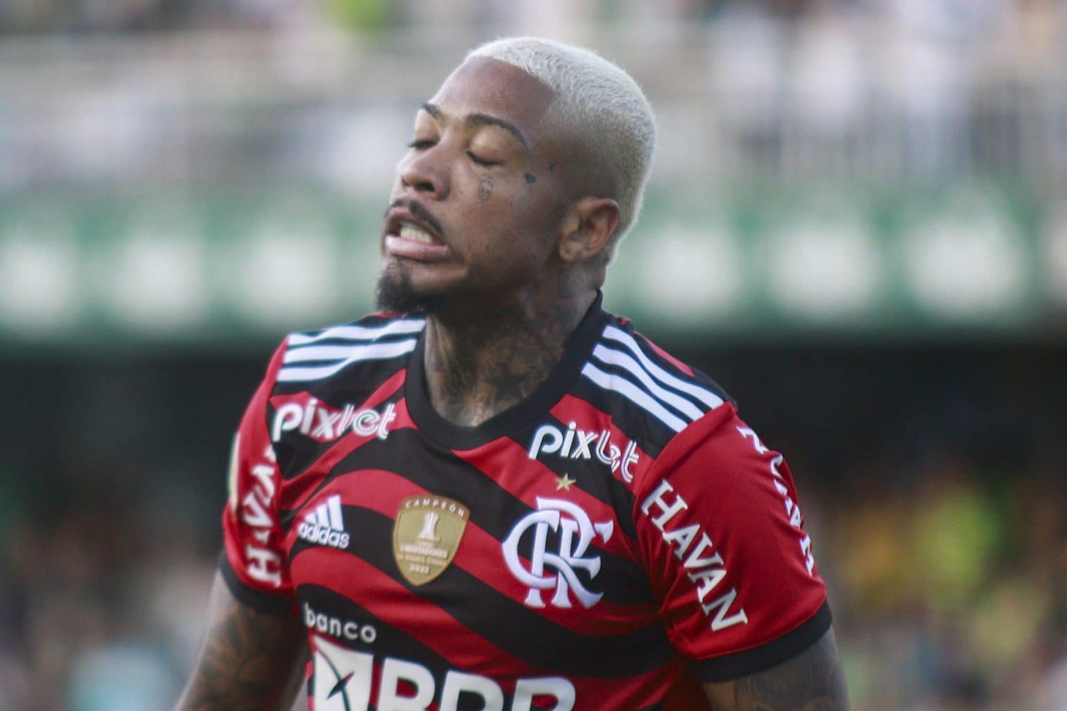 Marinho no S&atilde;o Paulo: atacante acumula pol&ecirc;micas na carreira; relembre