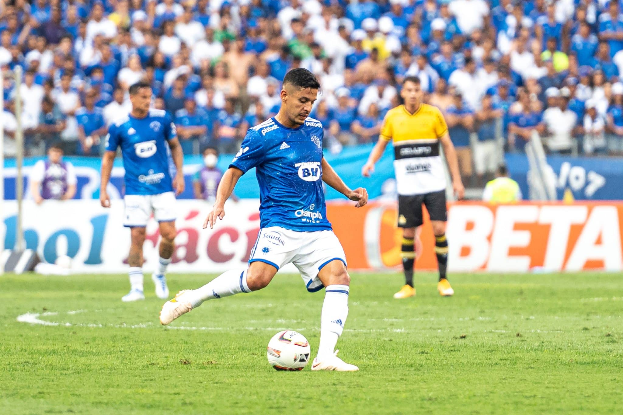 [EXCLUSIVO] Neto Moura revela carinho por Pezzolano e aponta semelhan&ccedil;a com Pepa no Cruzeiro