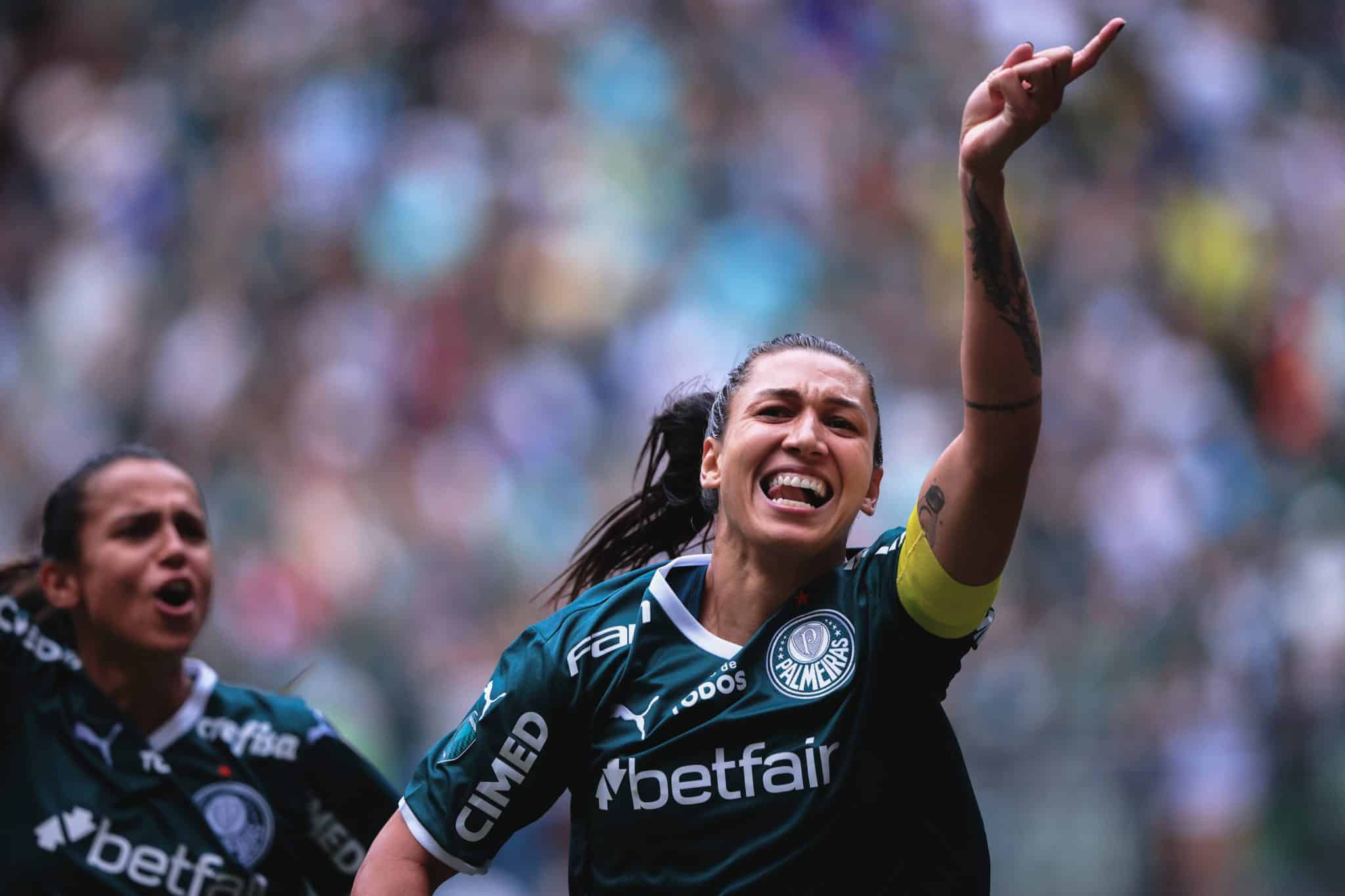 Bia Zaneratto: biografia, estat&iacute;sticas, carreira e pr&ecirc;mios