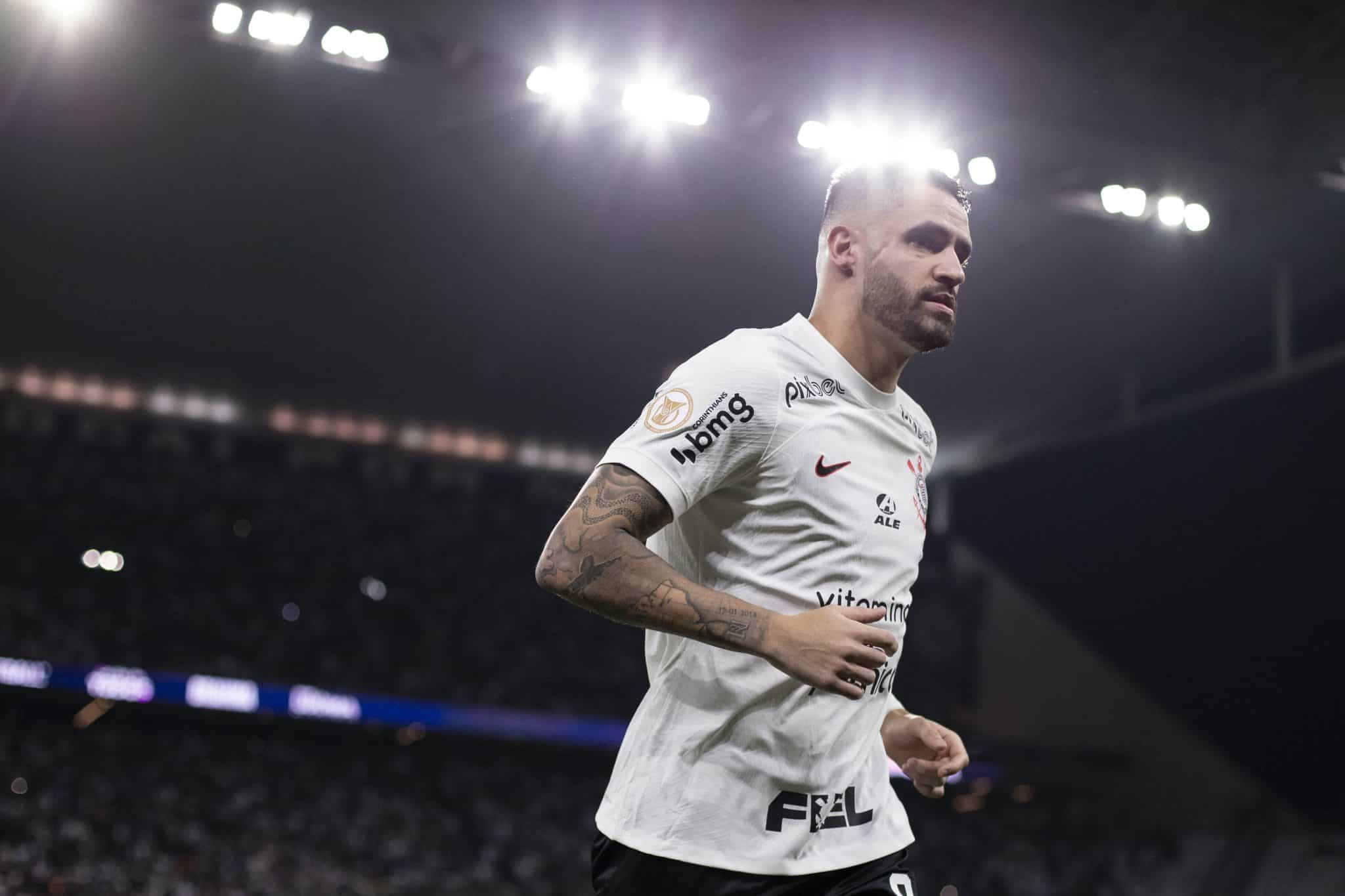 Corinthians: torcida se declara para Renato Augusto em classifica&ccedil;&atilde;o na Copa do Brasil