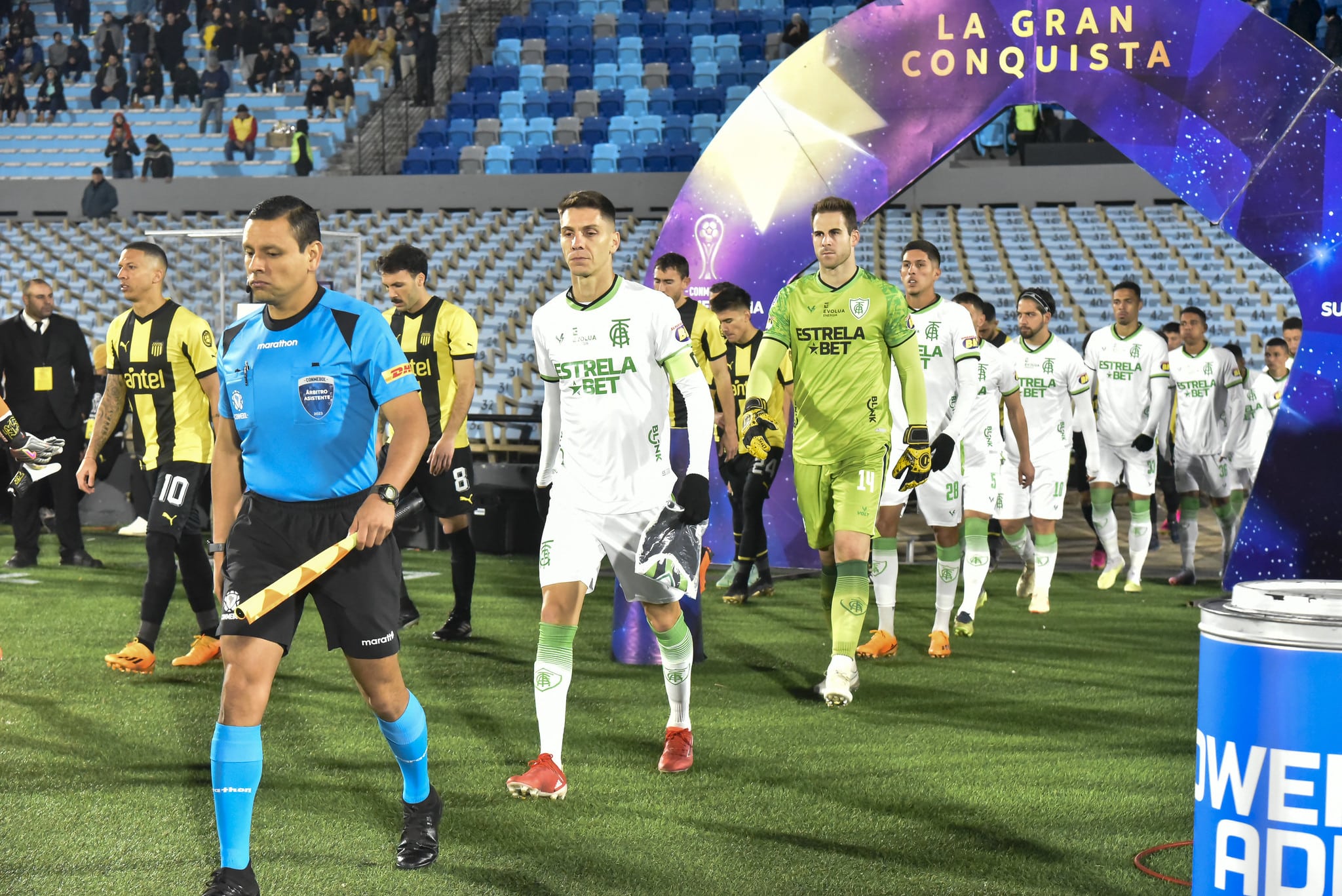 Ex-Corinthians esbanja n&uacute;meros invej&aacute;veis e se torna protagonista de a&ccedil;&otilde;es ofensivas do Am&eacute;rica-MG