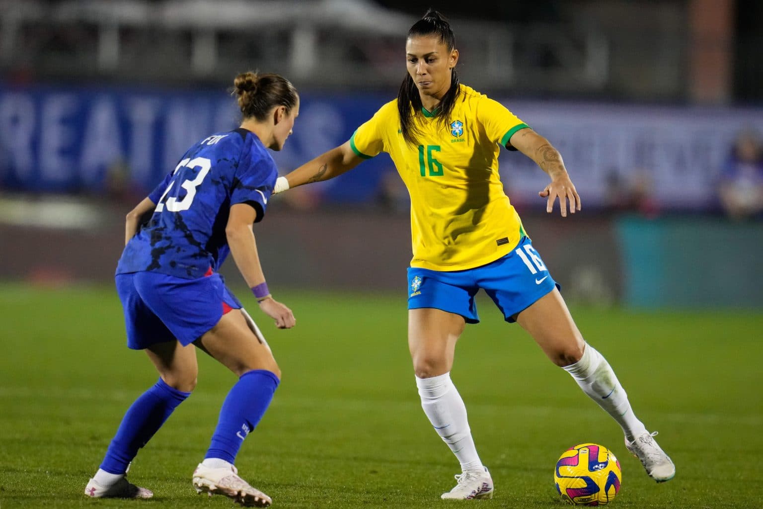 Bia Zaneratto destaca &lsquo;segredo&rsquo; para entrosamento da Sele&ccedil;&atilde;o Brasileira na Copa do Mundo Feminina