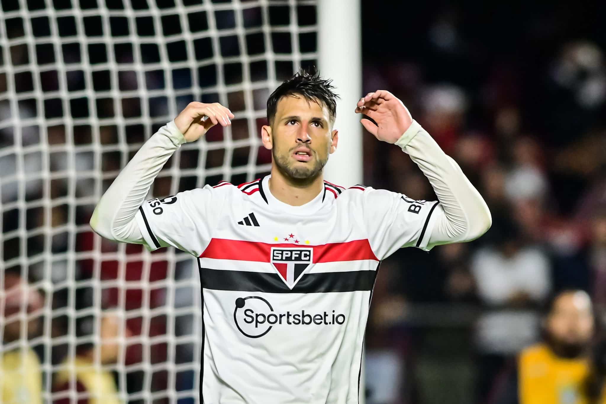 Ausência de Calleri no São Paulo aumenta aproveitamento do clube em 2023; entenda