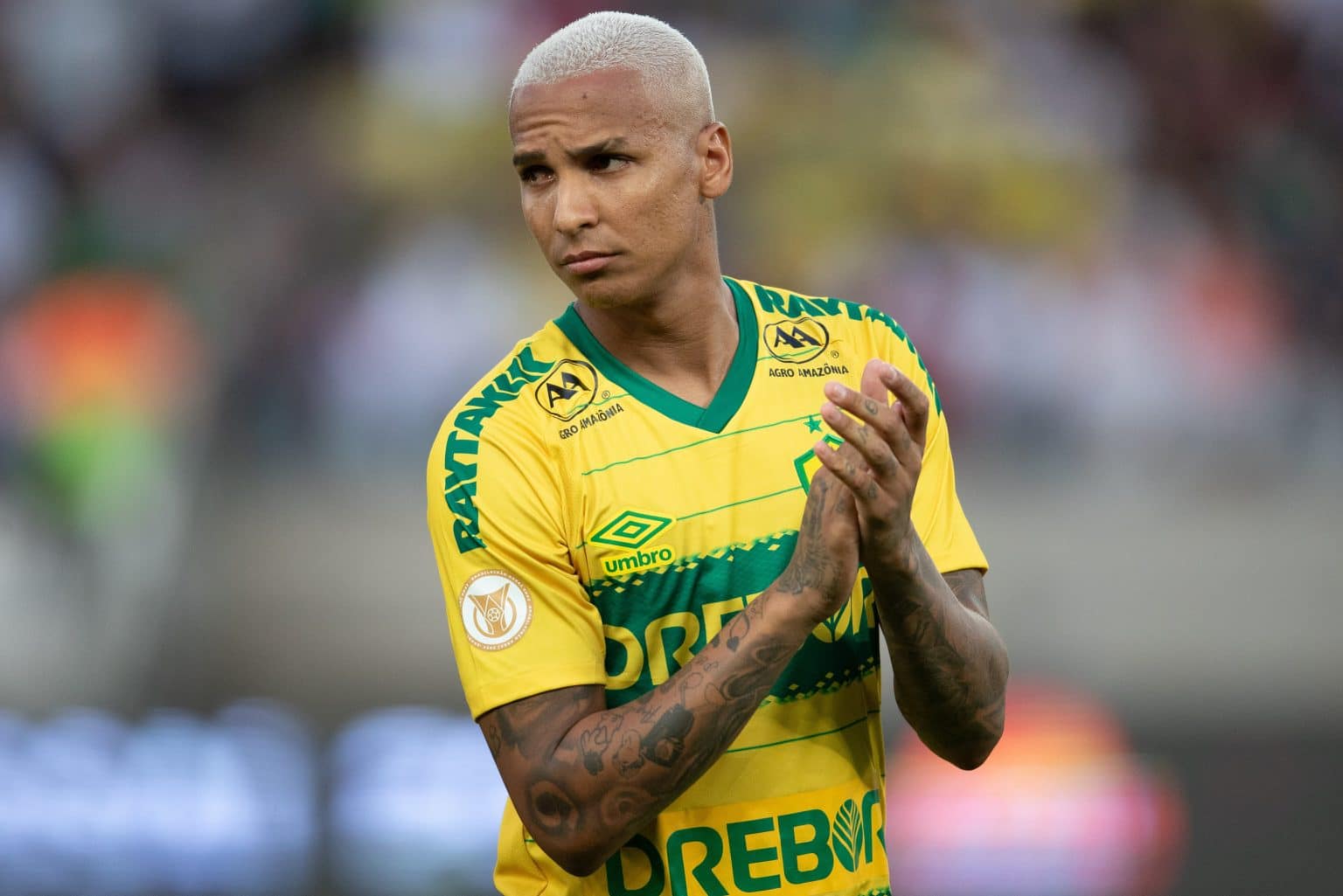 Deyverson na Sele&ccedil;&atilde;o Brasileira? Diniz ouve apelos antes de sua 1&ordf; convoca&ccedil;&atilde;o: &lsquo;Ele merece&rsquo;