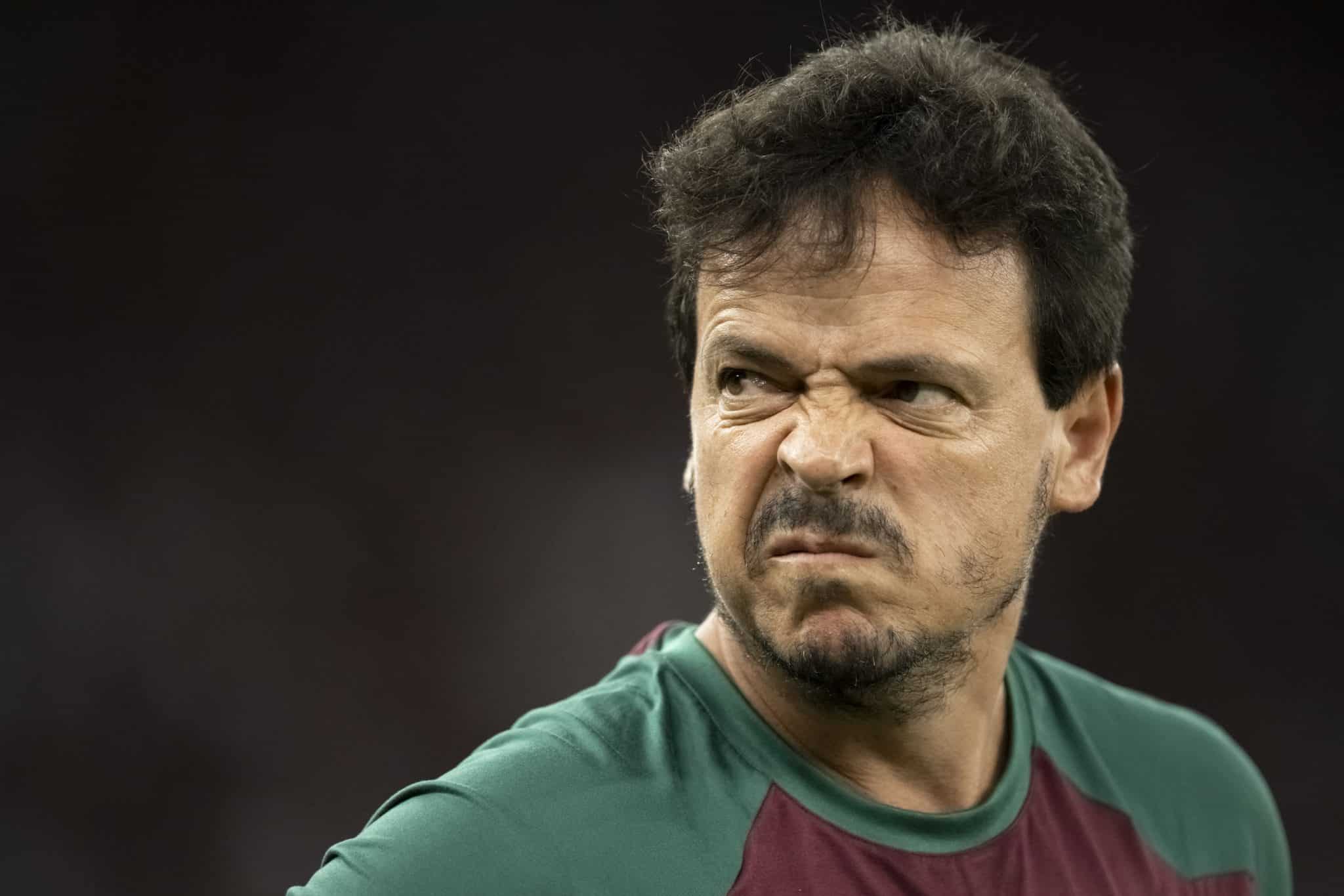 Trabalhos recentes de Fernando Diniz trazem ‘tendência perigosa’ para o técnico na Seleção Brasileira