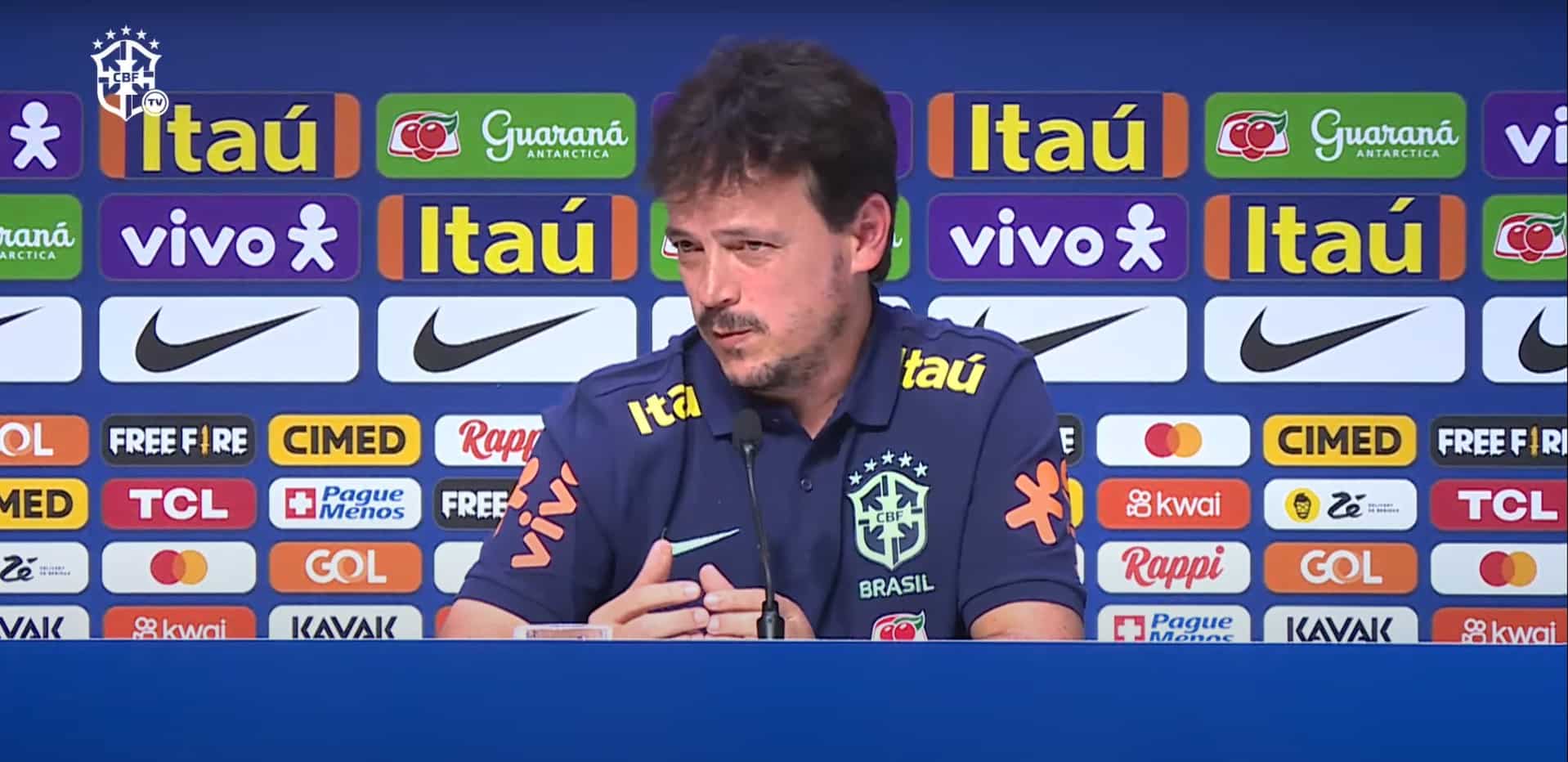 Diniz revela se estar&aacute; no comando do Brasil na Copa Am&eacute;rica de 2024