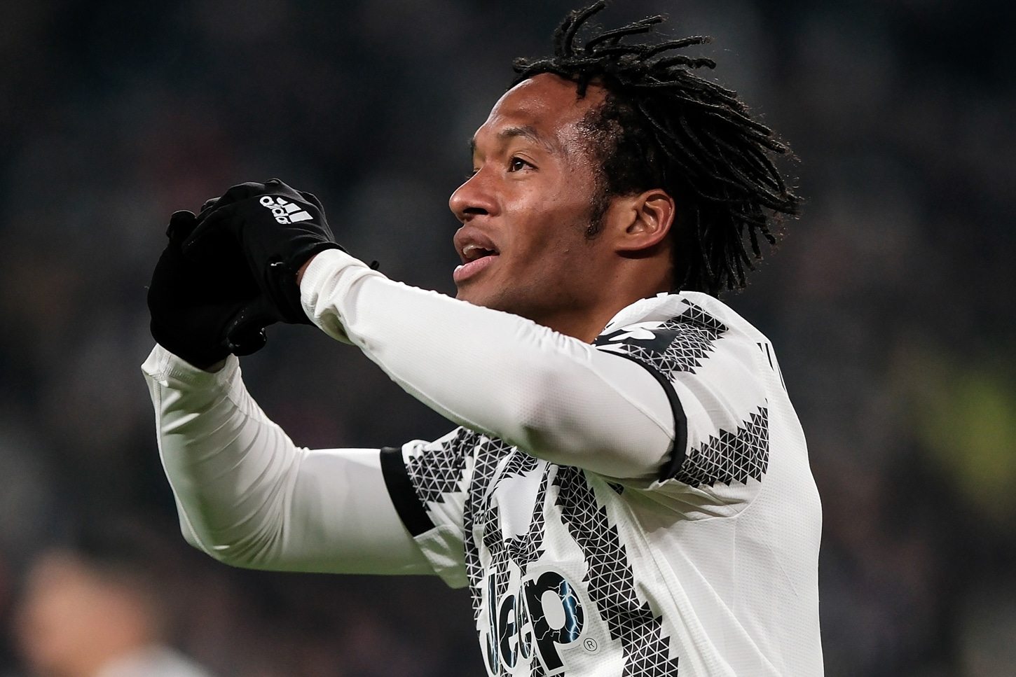 Além de James e Mina: Cuadrado e outros craques colombianos estão livres no mercado