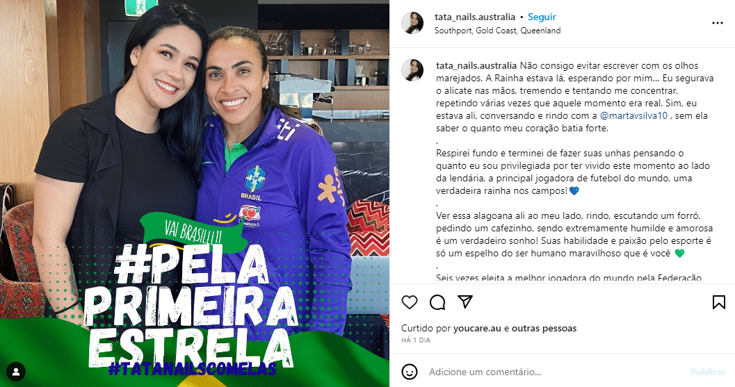Manicure na Austr&aacute;lia, torcedora realiza sonho e conhece Marta: 'alicate tremeu'