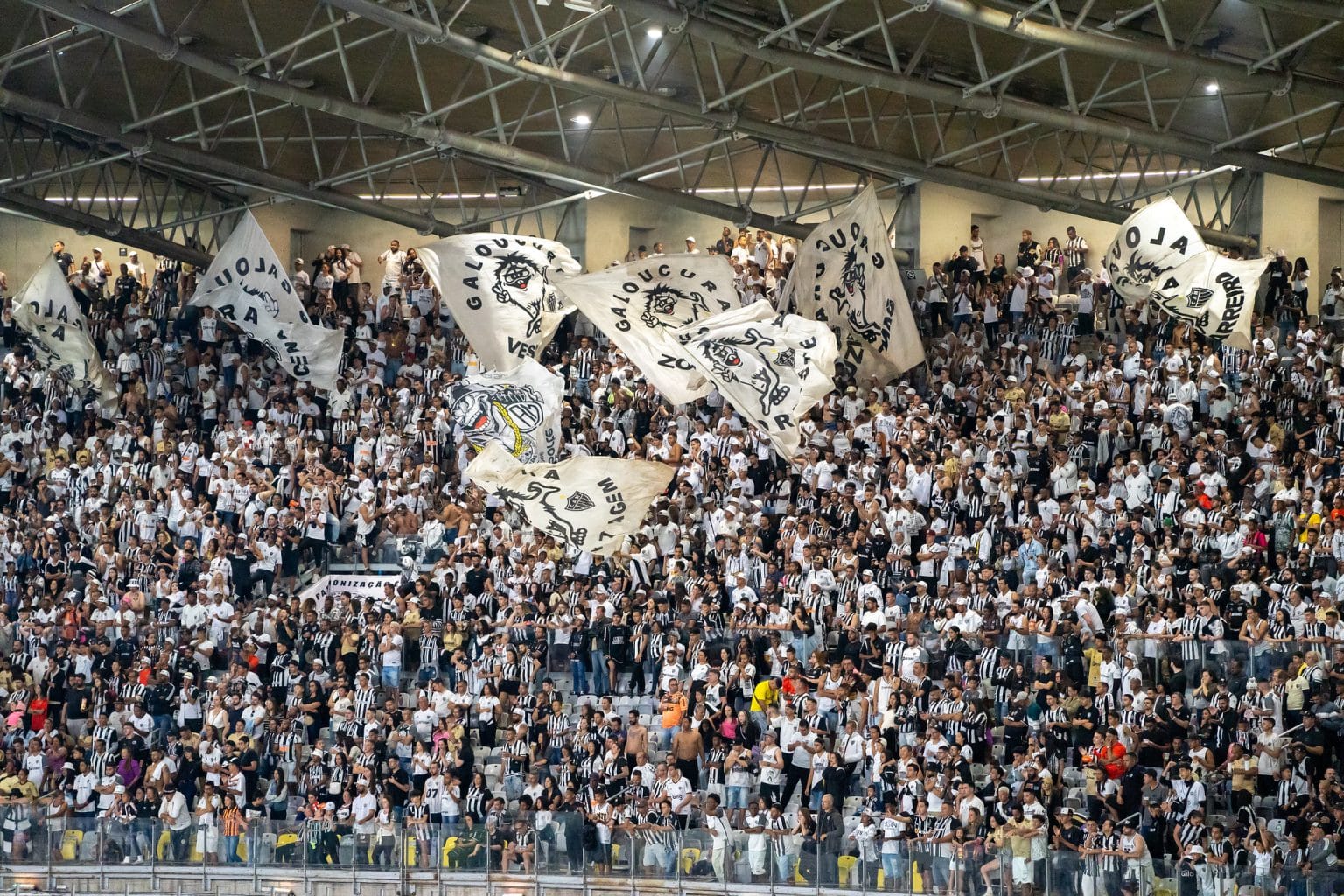 Atl&eacute;tico-MG: torcida organizada evita trag&eacute;dia na Cidade do Galo