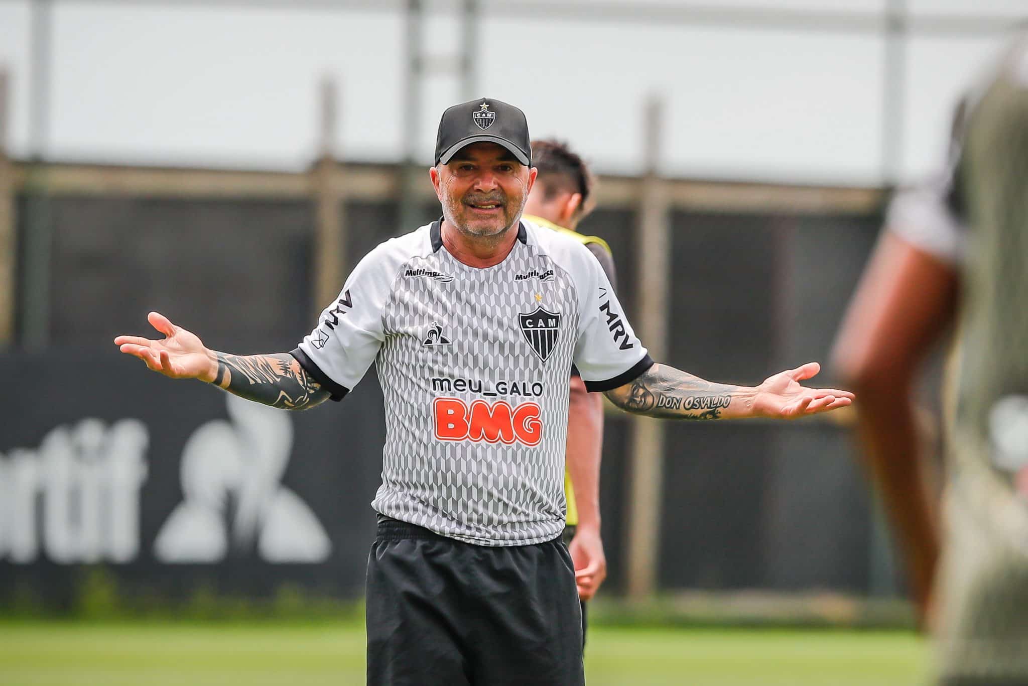 Hulk revela que Sampaoli não pretendia utilizá-lo no Atlético-MG