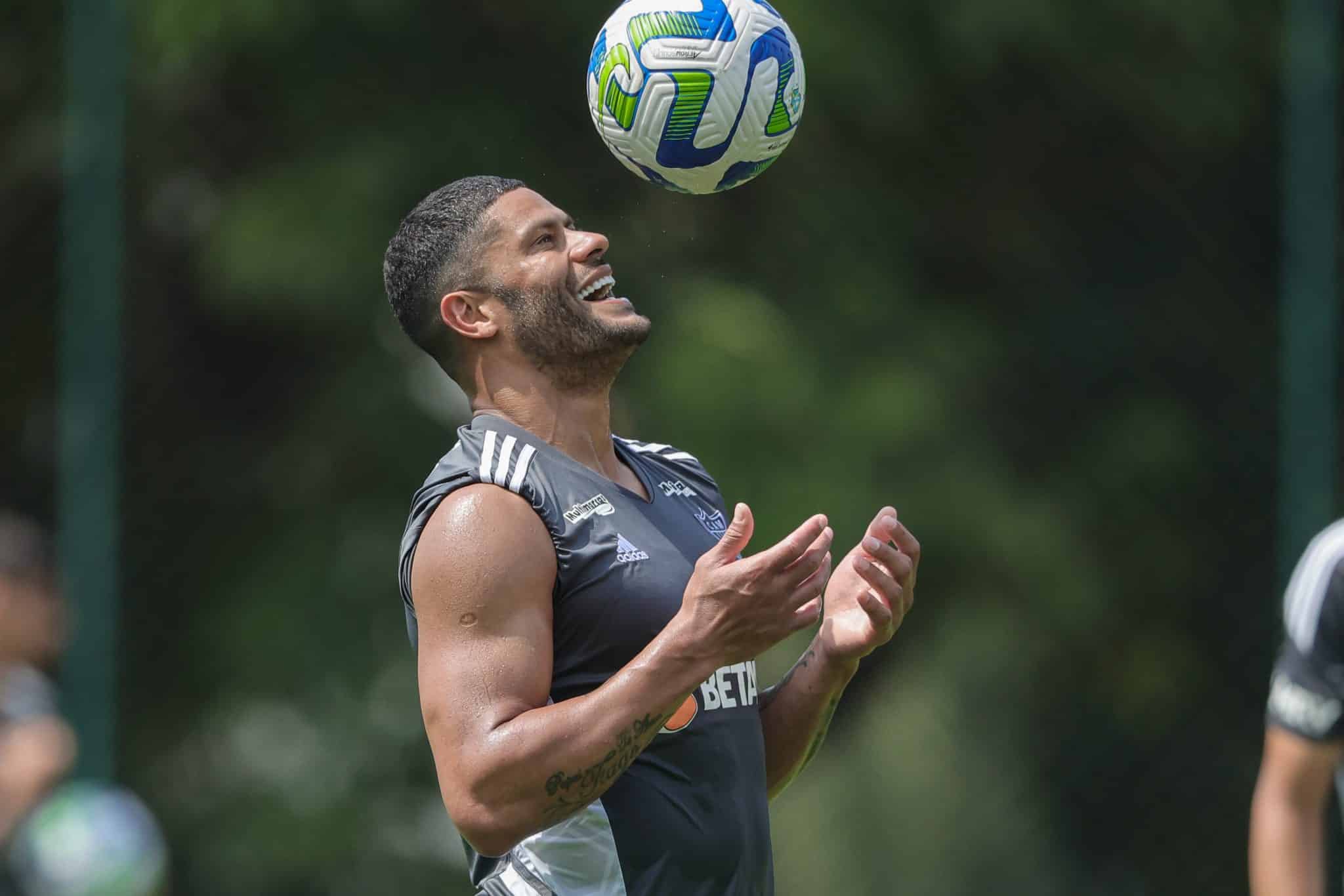 Atl&eacute;tico-MG tem seis desfalques para encarar o Athletico-PR; veja relacionados