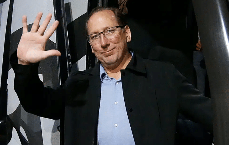 Botafogo: John Textor acompanha partida contra o Bahia no Nilton Santos