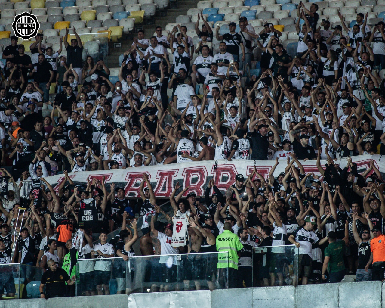 Libertadores: torcedores de Flamengo e Olimpia brigam na praia no RJ