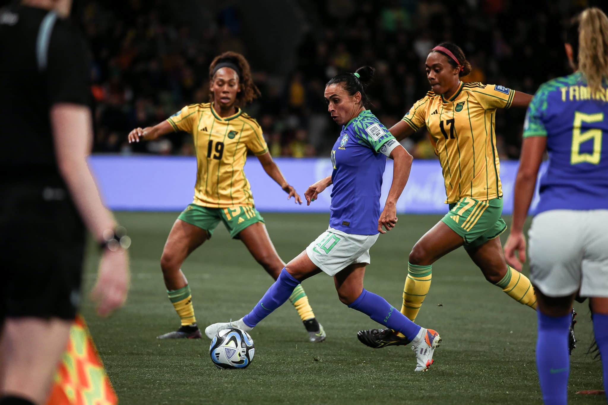 Pia &eacute; criticada em elimina&ccedil;&atilde;o do Brasil da Copa do Mundo Feminina