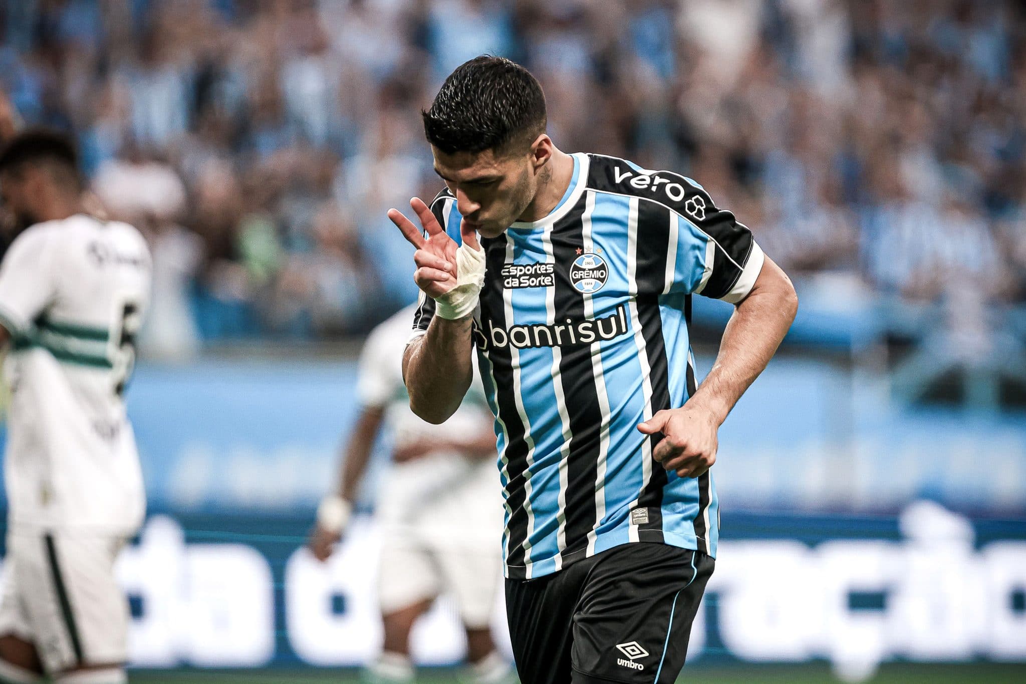Gr&ecirc;mio: Quantos milh&otilde;es cada gol de Lu&iacute;s Su&aacute;rez custou ao clube?