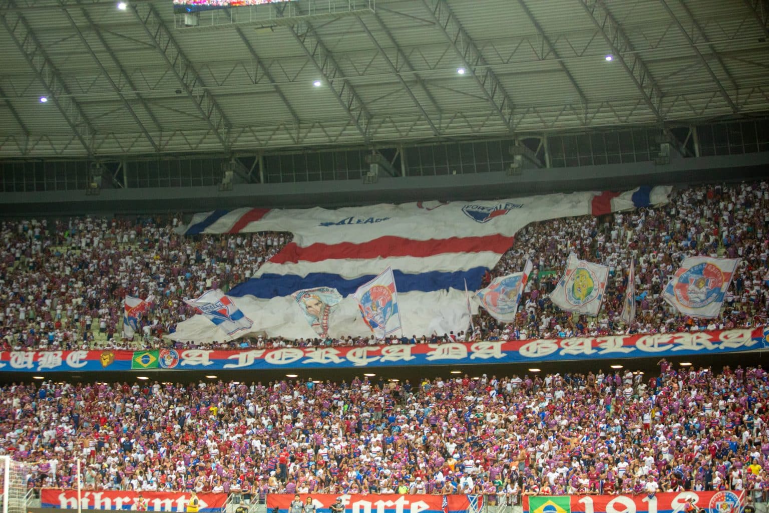 Fortaleza: proibi&ccedil;&atilde;o da Conmebol gera revolta nas redes sociais