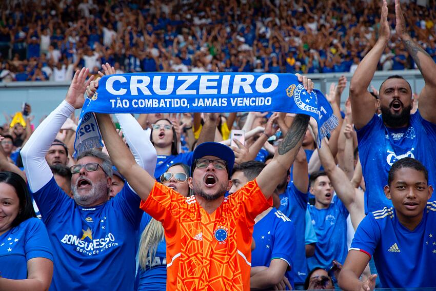 Pesquisa Datafolha coloca Cruzeiro com 5&ordf; maior torcida do pa&iacute;s