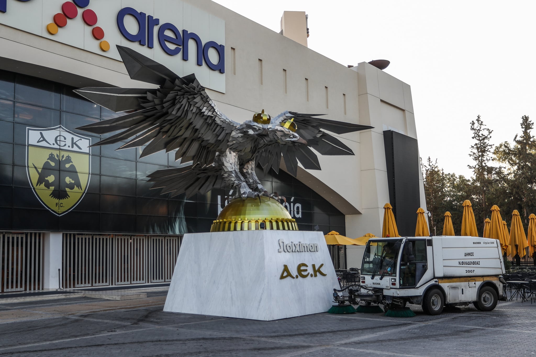 Champions League: Jogo &eacute; adiado ap&oacute;s morte de torcedor grego
