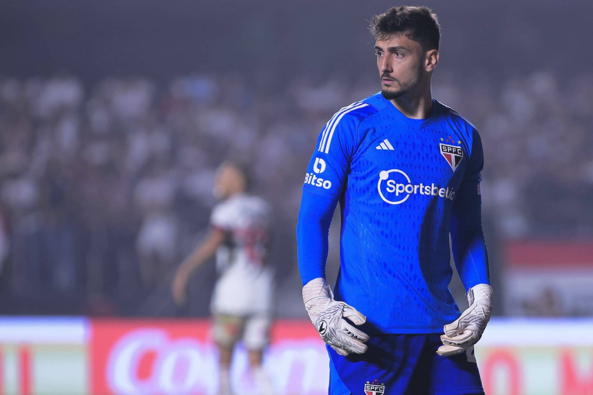 São Paulo: Rafael vive noite de consolidação e tem defesa comparada a de Ceni