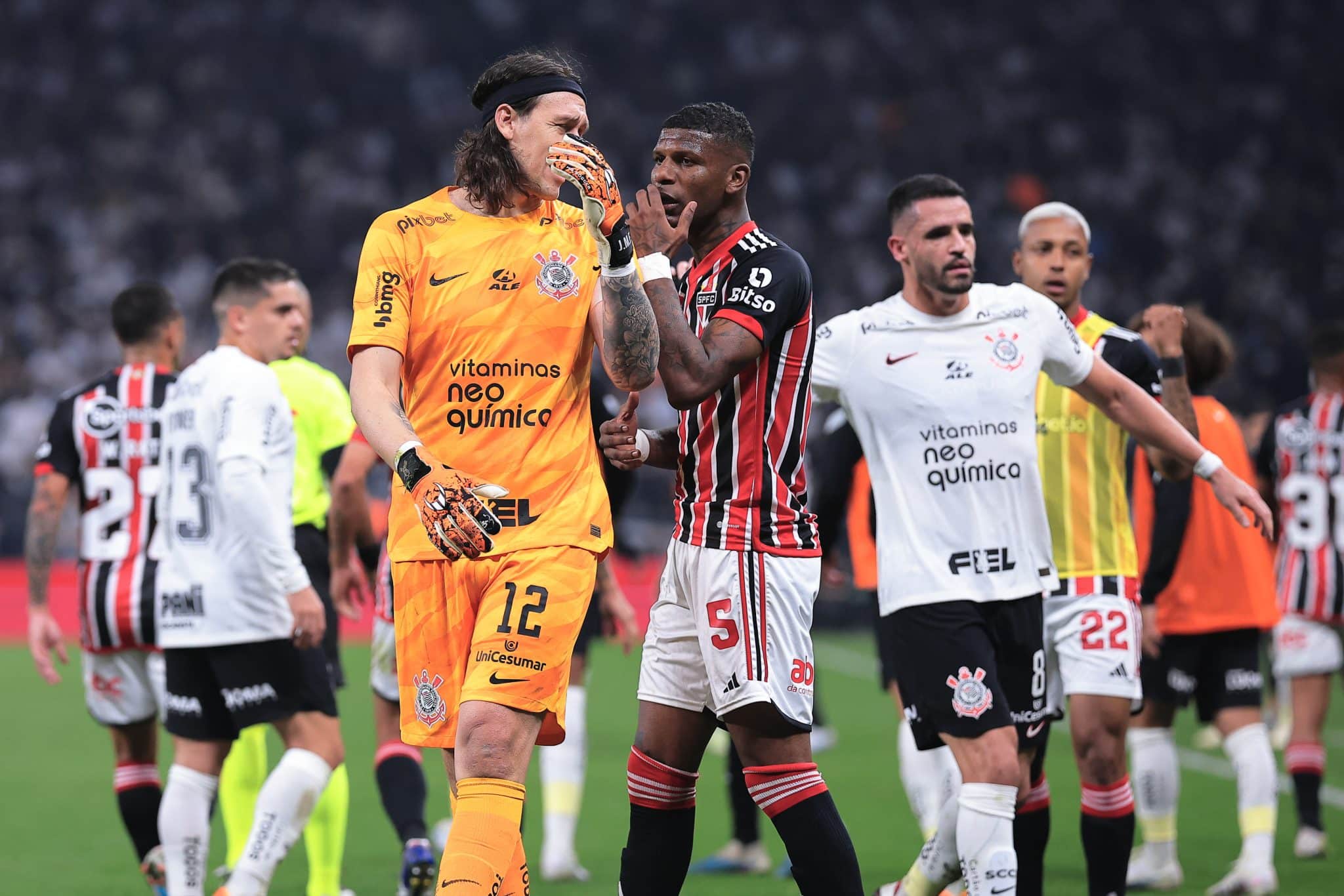S&atilde;o Paulo x Corinthians: Raphael Claus, &aacute;rbitro escolhido para semi, desagrada tricolores e alvinegros