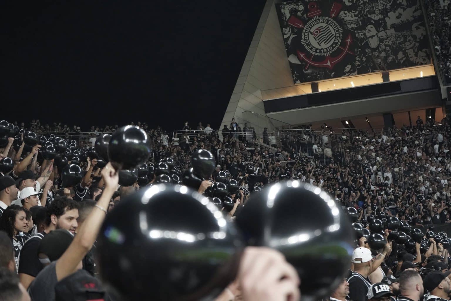Corinthians: Pol&iacute;cia de MG divulga v&iacute;deo de acidente que matou sete torcedores