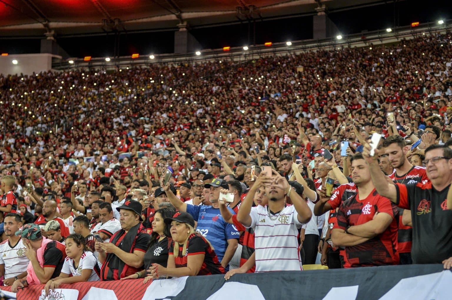 Flamengo divulga informa&ccedil;&otilde;es de ingressos para jogo contra o Bahia