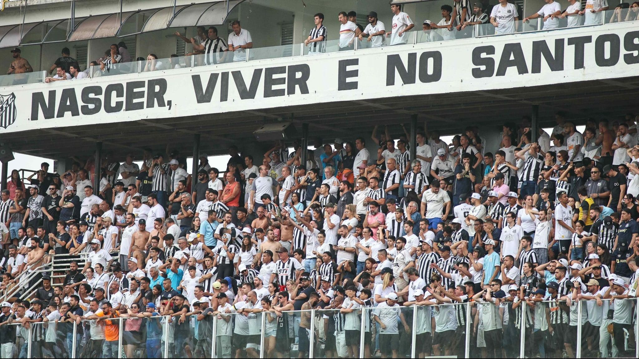 Torcedores do Santos provocam após vitória contra o Grêmio: ‘Tri rebaixado’