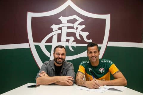Fábio renova com o Fluminense até 2025