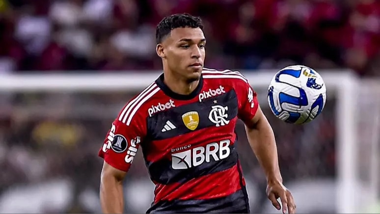 Flamengo recusa nova investida da Europa por Victor Hugo