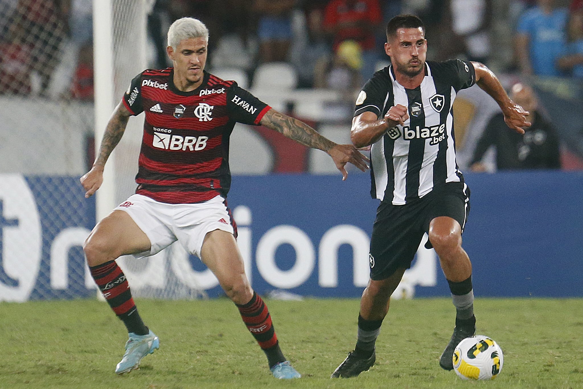 Botafogo: Gabriel Pires &eacute; denunciado no STJD e pode ser suspenso