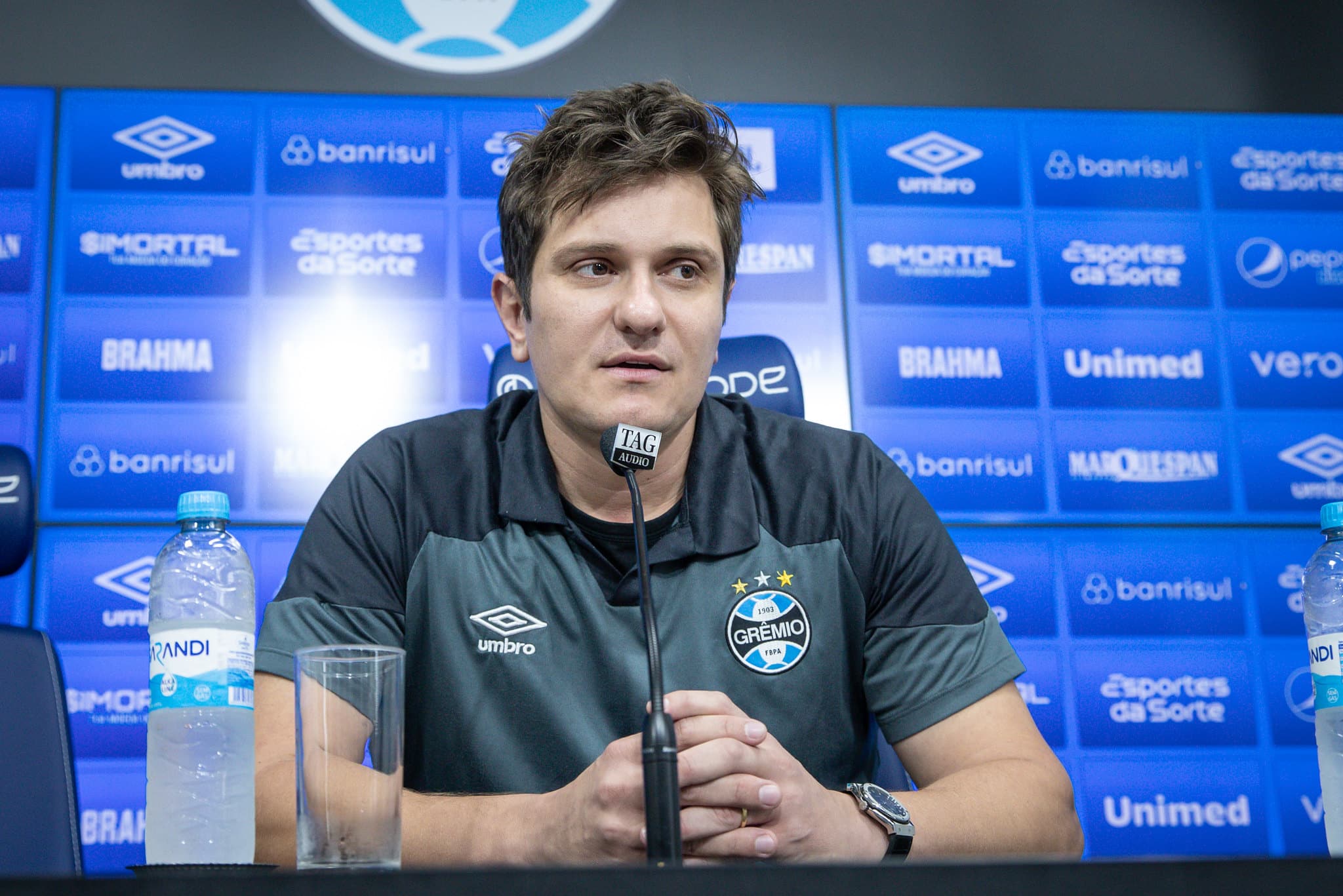 Vice de futebol do Gr&ecirc;mio volta a falar sobre Rochet: &ldquo;Nunca questionei a qualidade&rdquo;