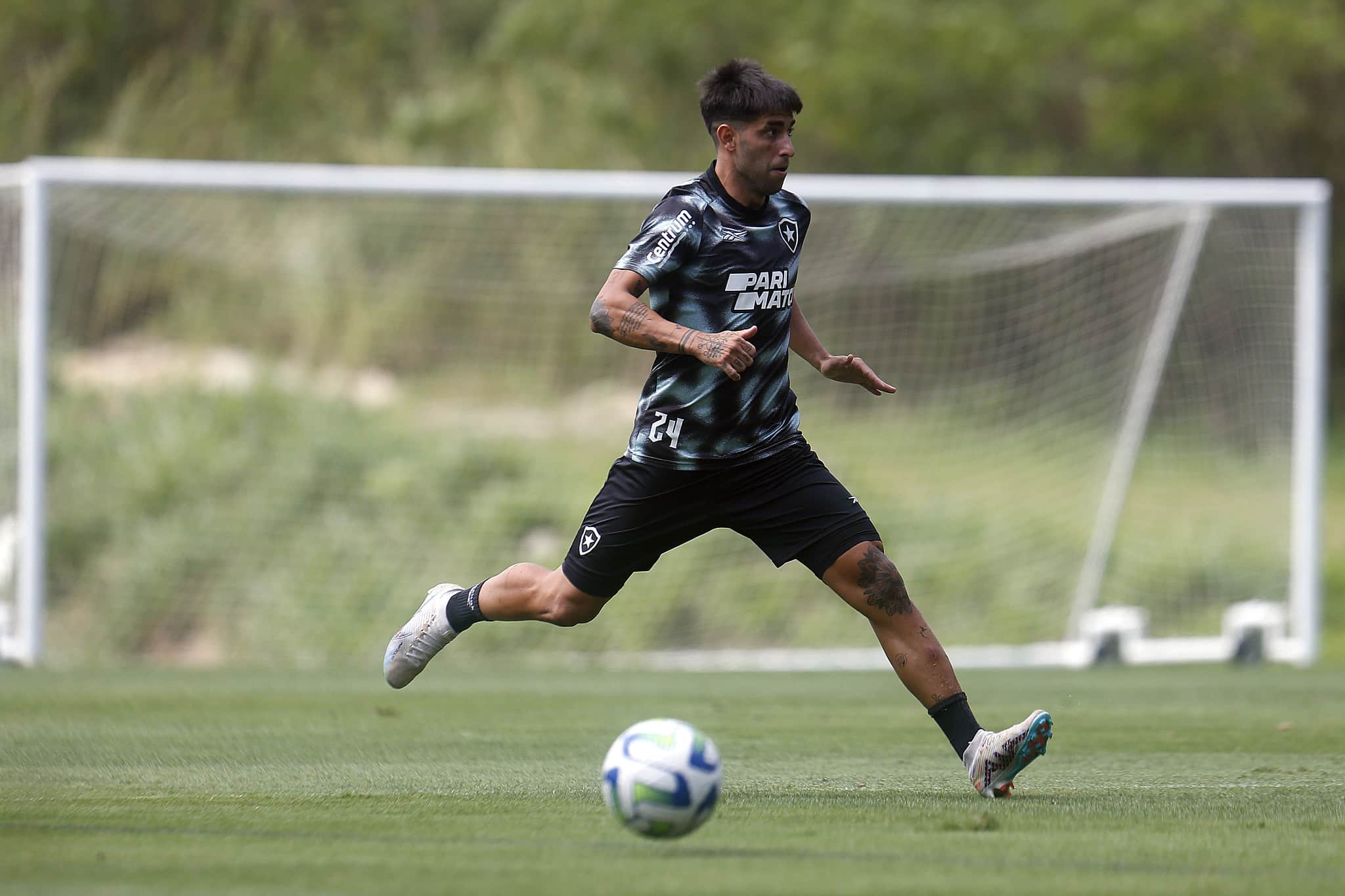 Botafogo divulga relacionados e deve ter mudan&ccedil;as para jogo contra o Atl&eacute;tico-MG