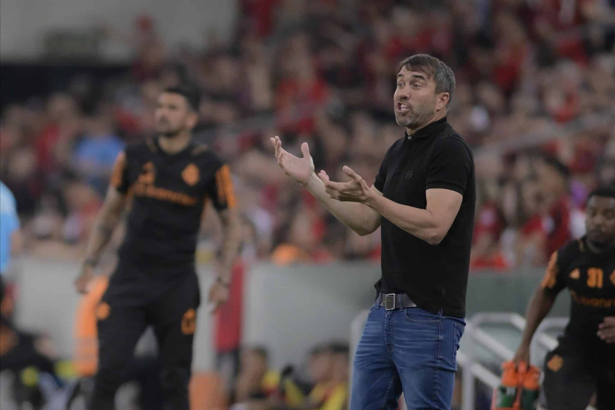 Palestra de Coud&eacute;t aumenta a esperan&ccedil;a da torcida do Internacional: &ldquo;De arrepiar&rdquo;