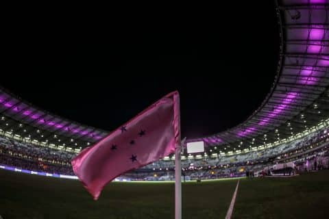Vaza suposta nova camisa rosa do Cruzeiro; veja modelo