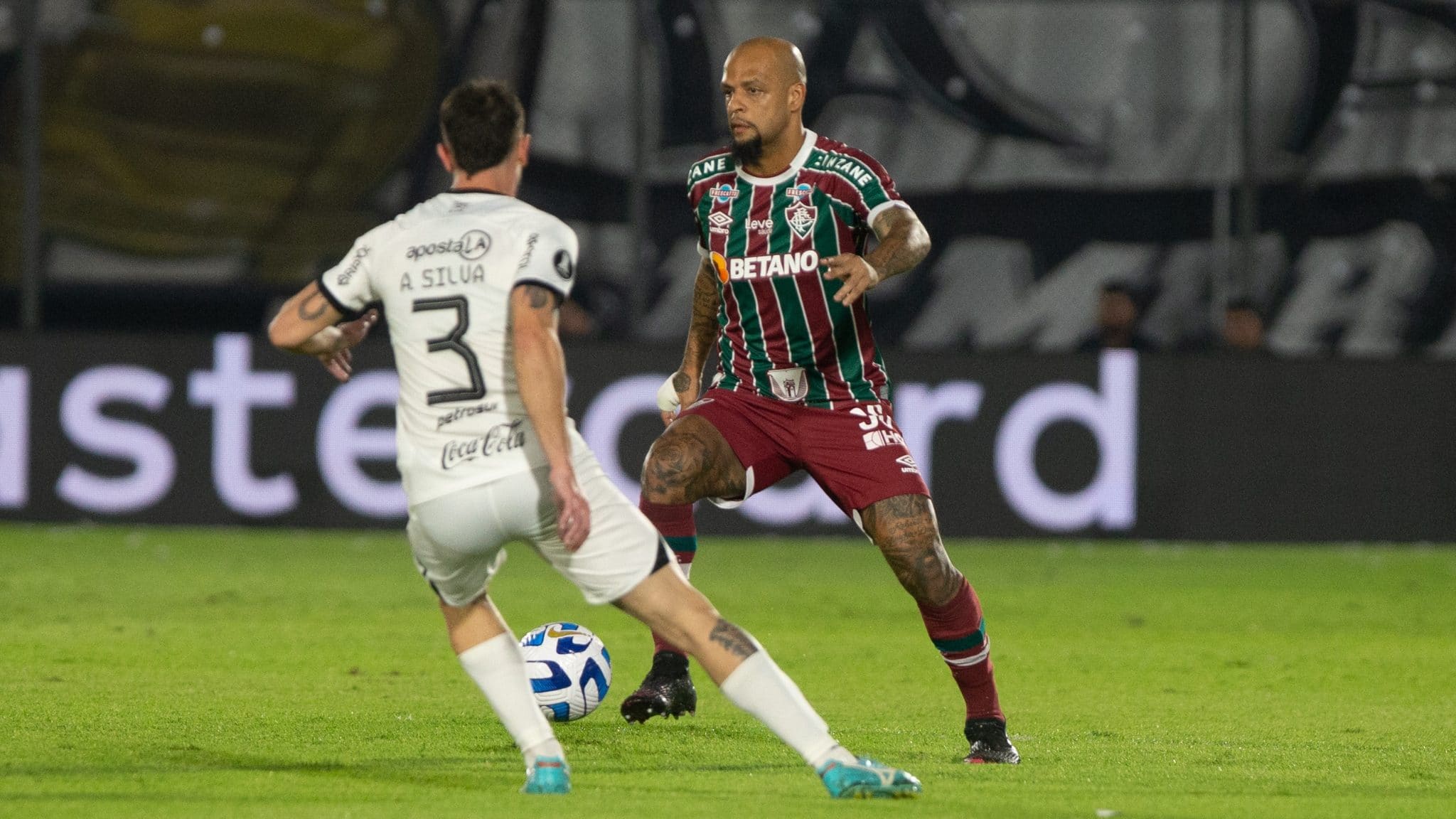 Felipe Melo recorda elimina&ccedil;&atilde;o como combust&iacute;vel para classifica&ccedil;&atilde;o na Libertadores