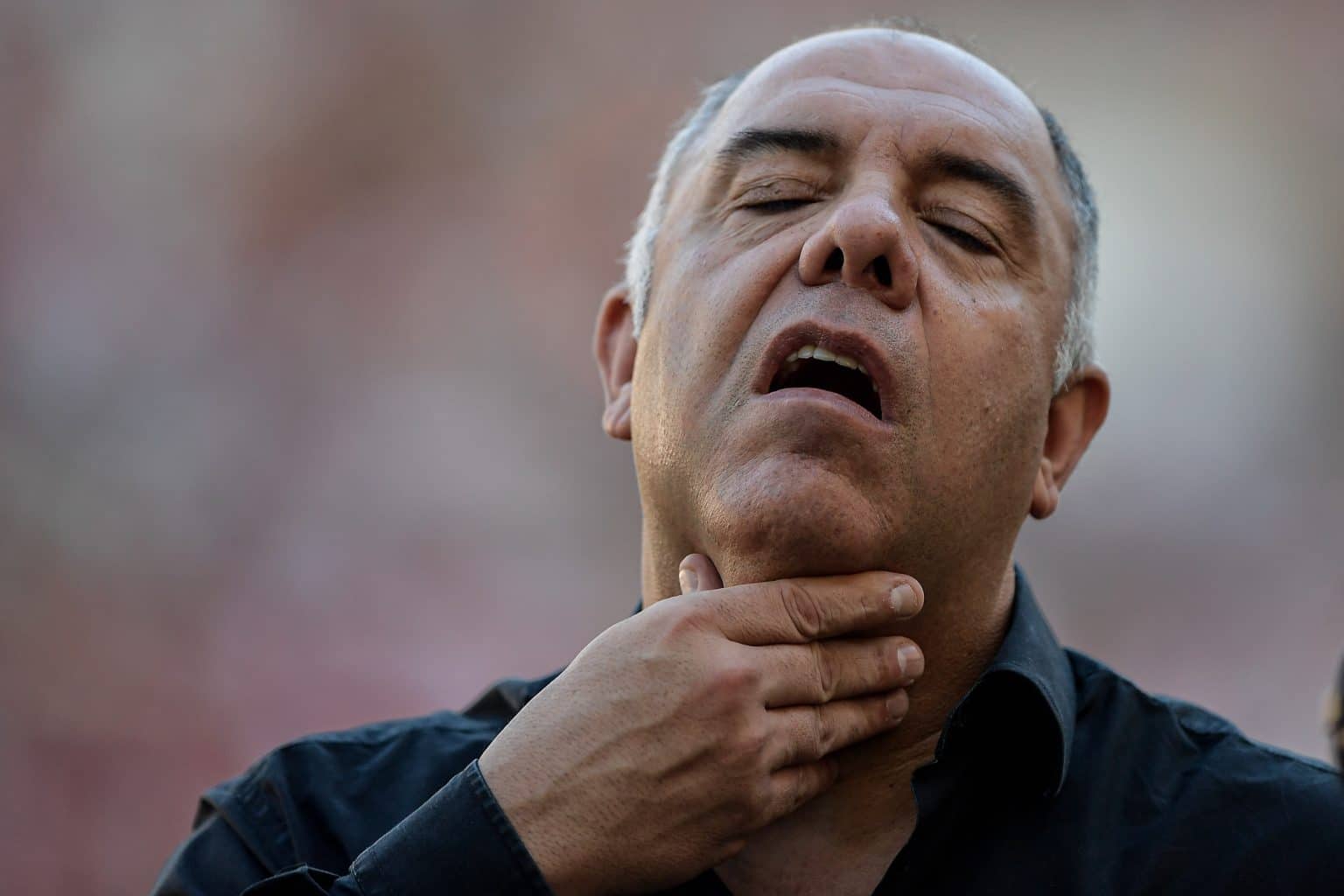 Flamengo: Marcos Braz agride torcedor após cobrança; Veja o vídeo