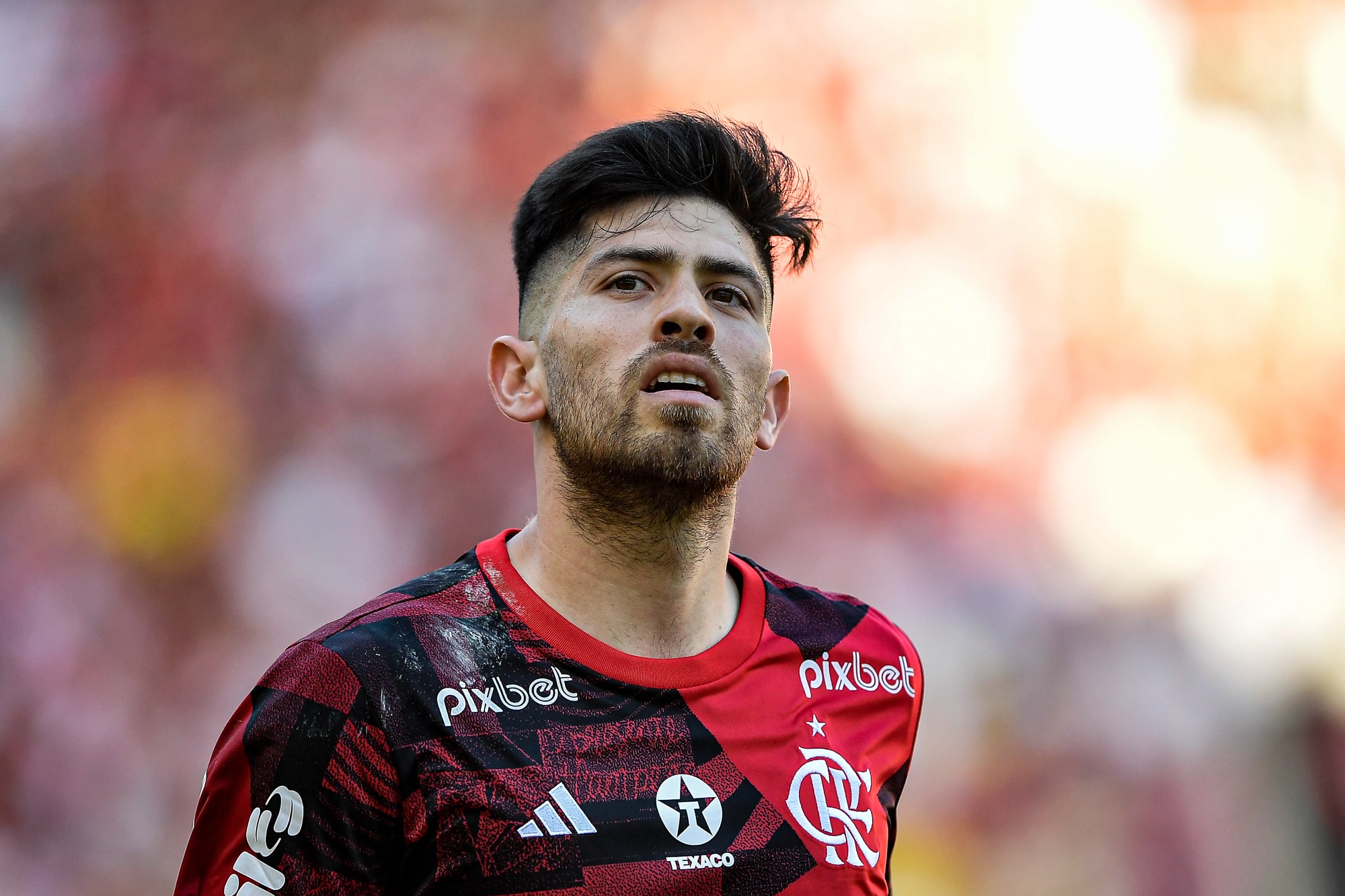Flamengo: Após falha de Matheus Cunha, rubro-negros ‘exigem’ titularidade de Rossi no Morumbi