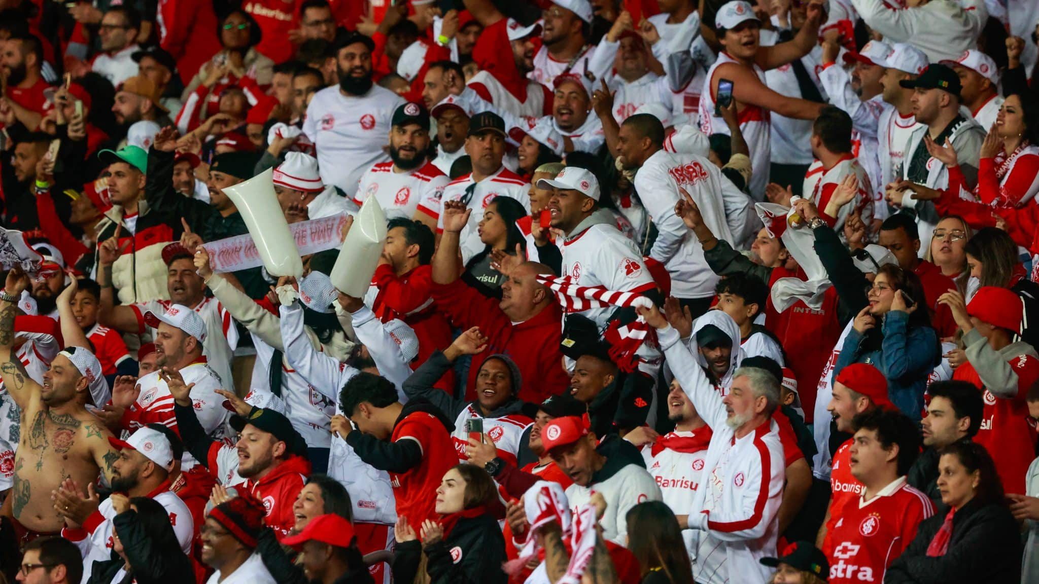 Internacional: gremistas tiram sarro de campanha feita para lotar o Beira-Rio no Brasileir&atilde;o