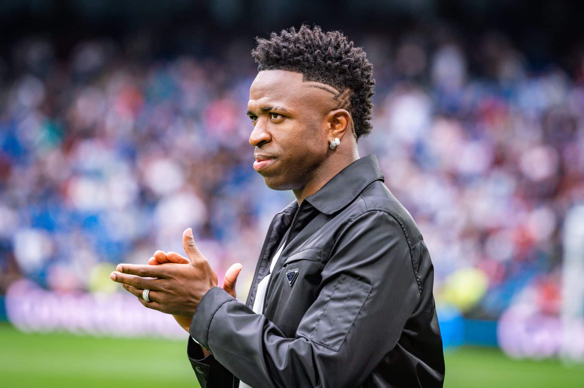 &lsquo;Eu nasci Flamengo&rsquo;: Vinicius Junior compartilha v&iacute;deo antigo e se declara ao ex-clube