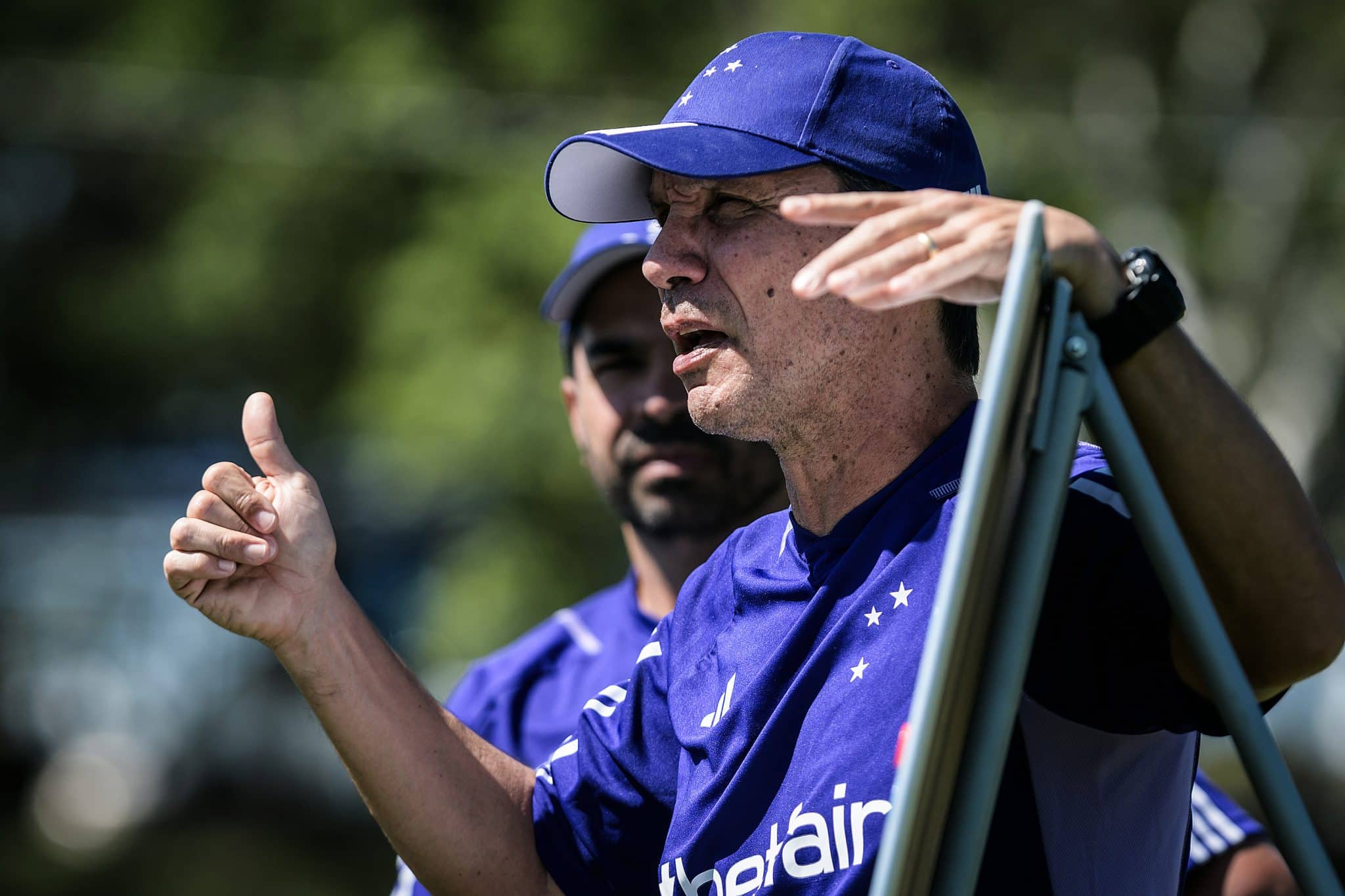 Escalação do Cruzeiro: time, dúvidas e desfalques contra o Internacional