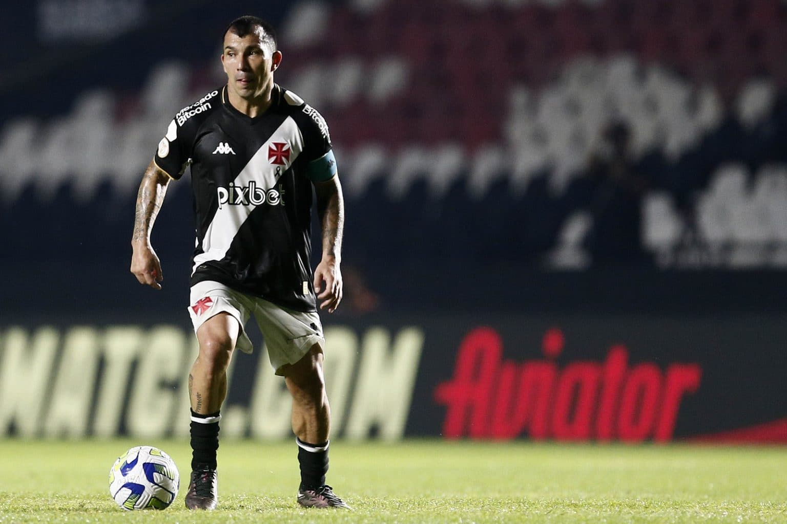 Vasco: Medel ser&aacute; julgado por expuls&atilde;o contra o Santos e clube pode voltar a ter problemas no STJD
