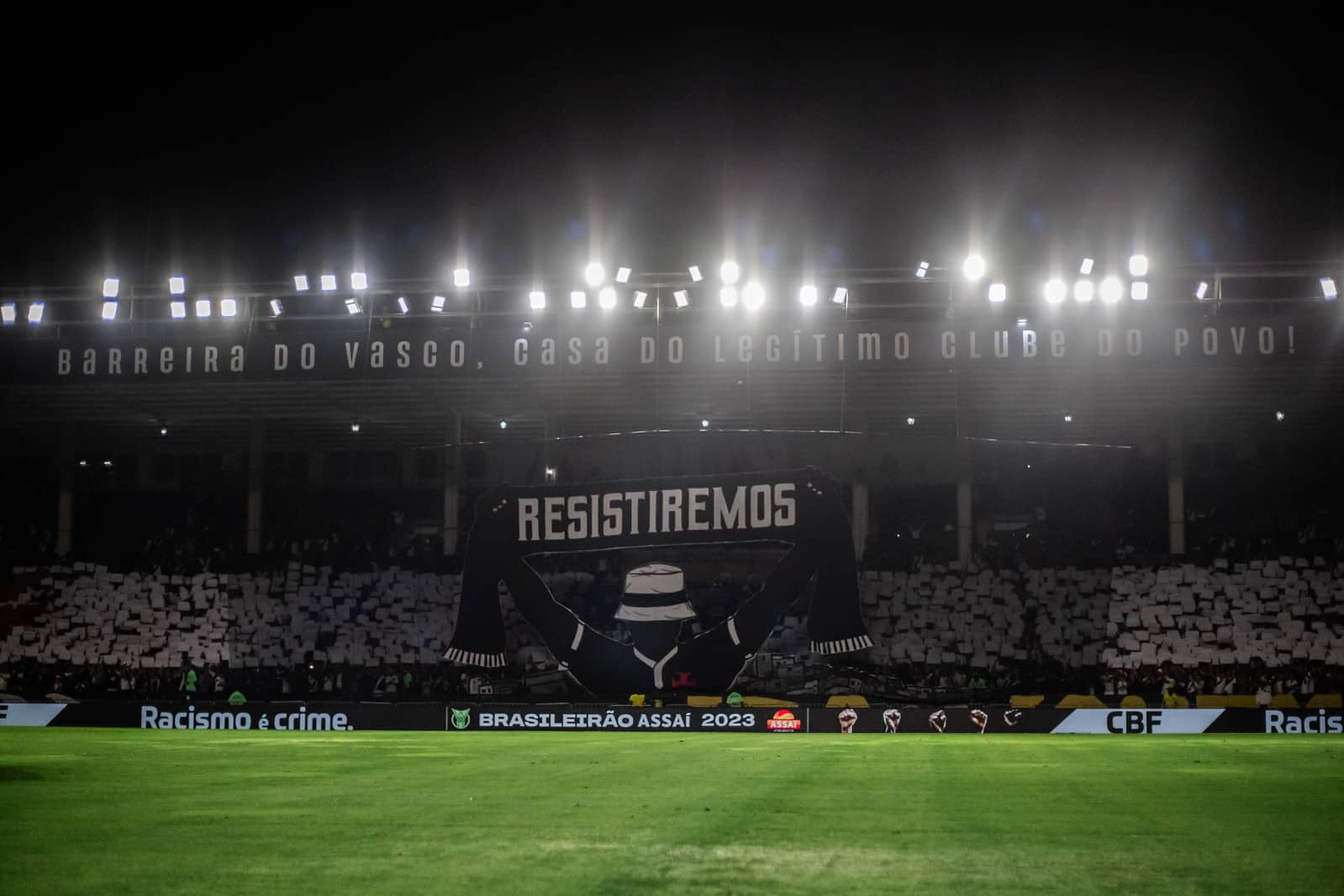 Em quatro horas, torcida do Vasco esgota ingressos para jogo contra o Fortaleza, em S&atilde;o Janu&aacute;rio