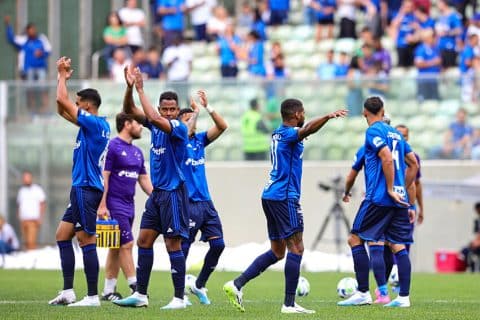 Cruzeiro pega Vasco no Independ&ecirc;ncia e jogo contra Fortaleza fica sem data