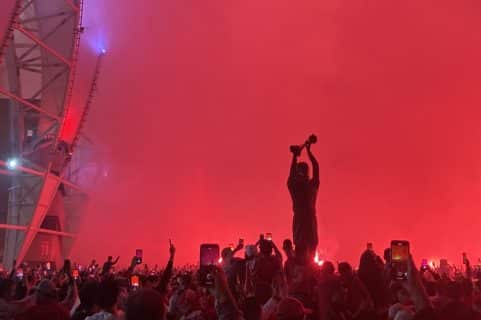 Torcida do Internacional faz &ldquo;Ruas de Fogo&rdquo; hist&oacute;rica antes de decis&atilde;o contra o Fluminense