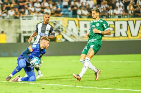 Torcida do Guarani relembra momento hist&oacute;rico contra o ABC, advers&aacute;rio de poss&iacute;vel acesso do Bugre