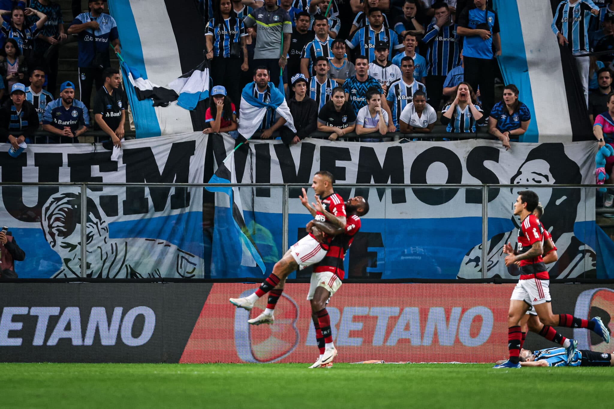 Cebolinha celebra oportunidade de Tite no Flamengo: "Espero que possa ter mais"