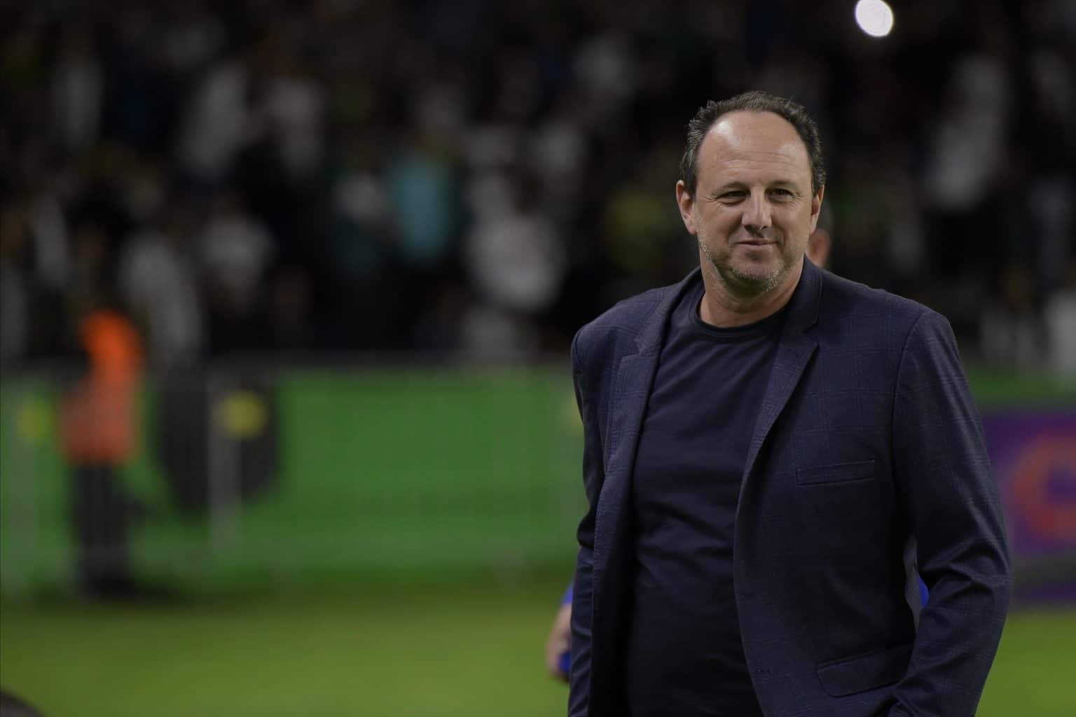 &ldquo;Te amo, Rog&eacute;rio Ceni&rdquo;: s&atilde;o-paulinos se derretem por ex-t&eacute;cnico em vit&oacute;ria hist&oacute;rica do Bahia