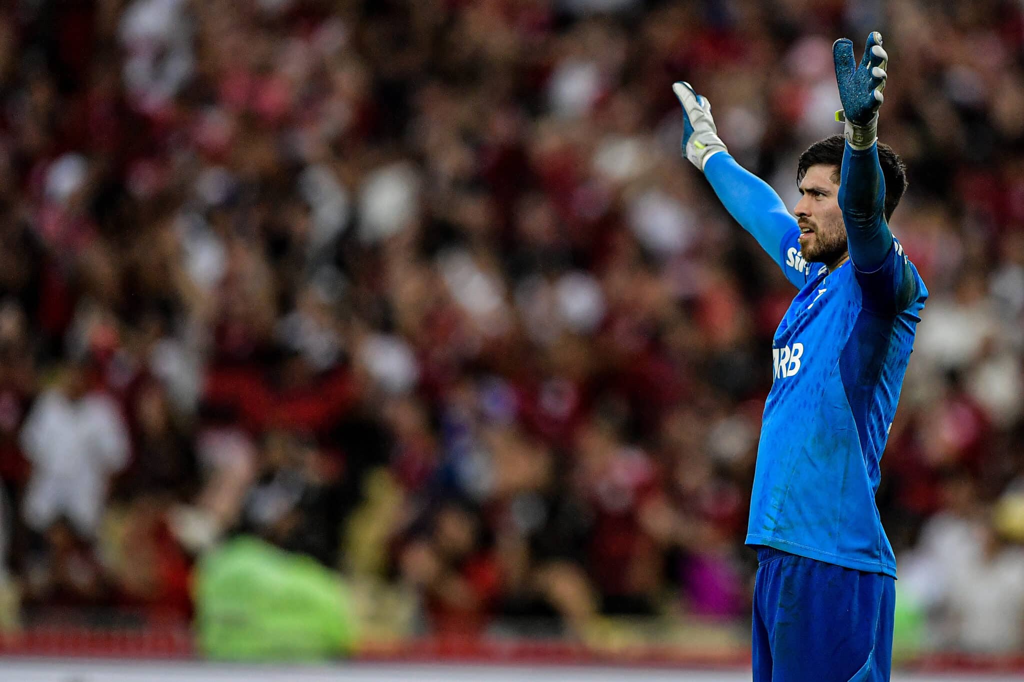 Rossi prega cautela ao Flamengo no Brasileir&atilde;o e celebra sequ&ecirc;ncia