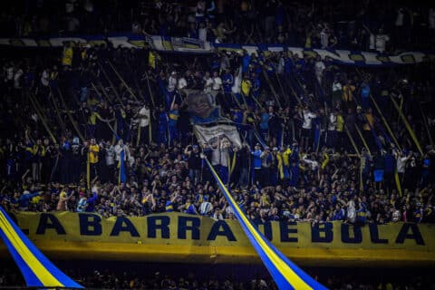 Torcida do Boca Juniors &lsquo;manda recado&rsquo; ao Fluminense antes da final da Libertadores