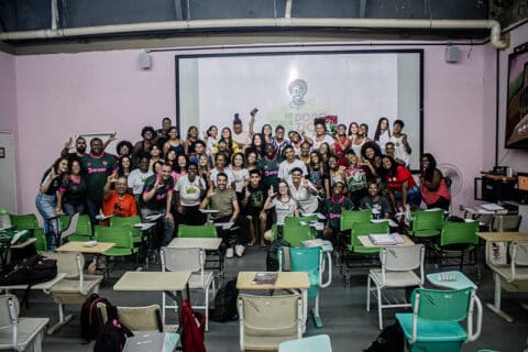 Fluminense leva Cartola e Chico Guanabara de volta à Mangueira em aulão para pré-vestibular social